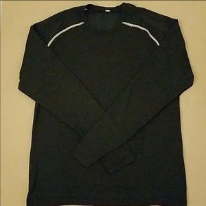 Men’s Lululemon Metal Vent Long Sleeve Large
